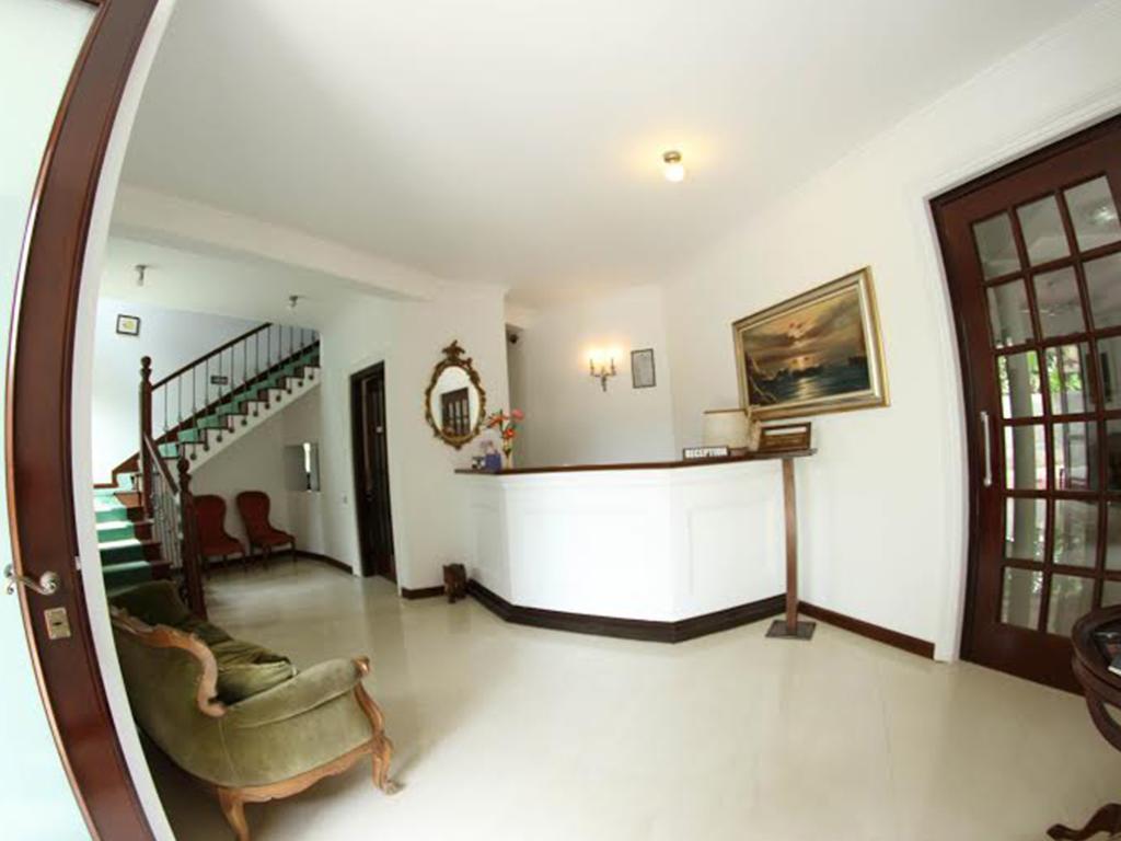 The Mgs Hotel Elpitiya  Exterior photo
